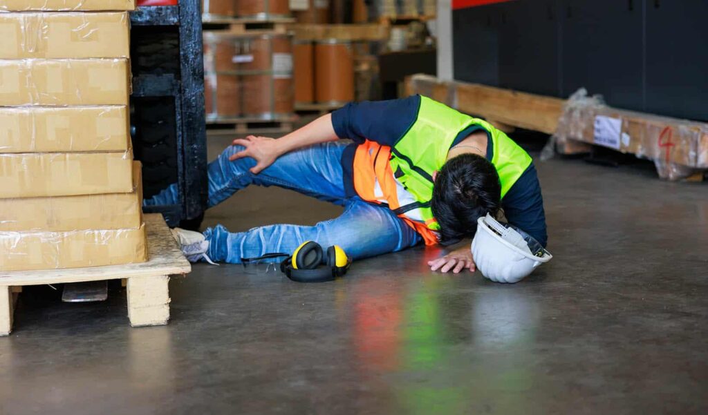 injured warehouse worker